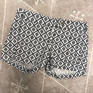 J. Crew black & white patterned flat front shorts